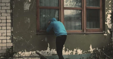 Жителя Атырауской области наказали за сталкинг