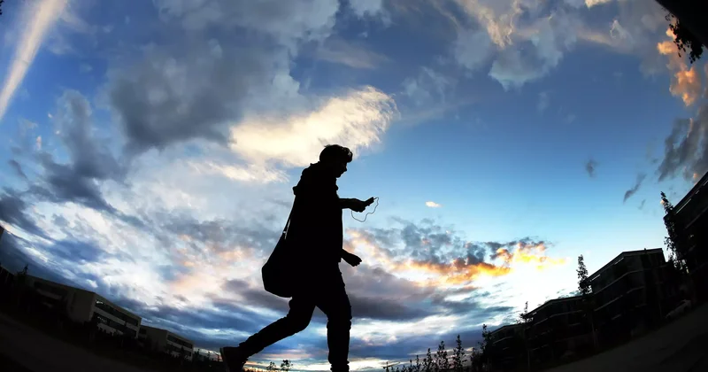 Балаларды бақылаусыз қалдырмаңыз: алаяқтықтың жаңа түрі шықты