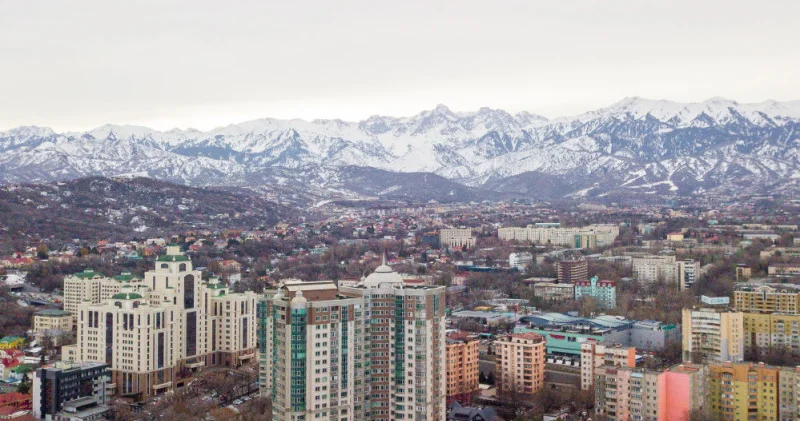 Алматыда қауіпті ауа райы: ТЖД маңызды ескерту жасады