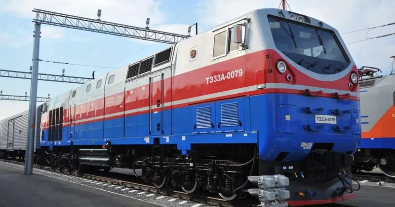 Жамбылдың Жаңатас станциясында маневр кезінде локомотивтер соқтығысты