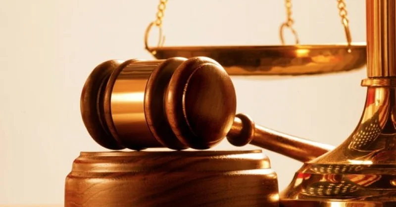 Жұмыс кабинетінен 15 мың доллар табылған: Петропавлда экс судьяларға қатысты үкім шықты