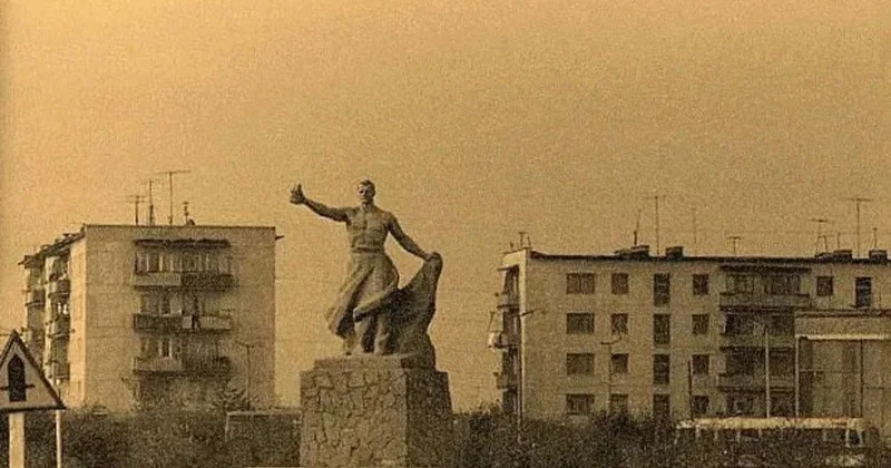 Рудныйдың бойтұмары: Кенші мүсіні қалай пайда болды