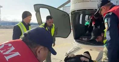 В Карагандинской области перевернулся вахтовый автобус