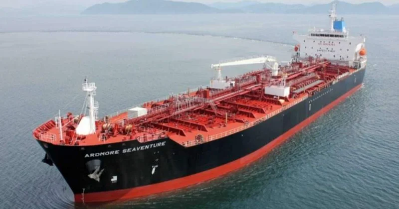 Үндістан соңғы жеті жылда алғаш рет Иран мұнайын сатып алды