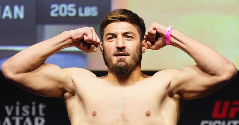 Чеченский боец за три минуты задушил соперника в UFC