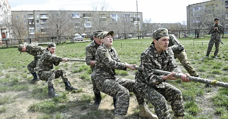 “Жас сарбаз” будущие защитники Отечества