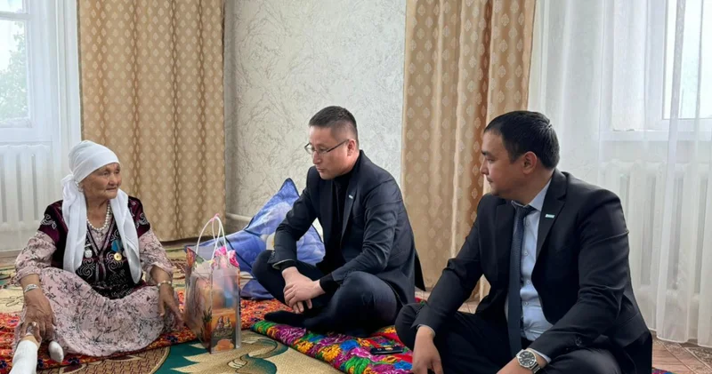 Ақжайықта тыл ардагерлеріне әлеуметтік қолдау көрсетілді