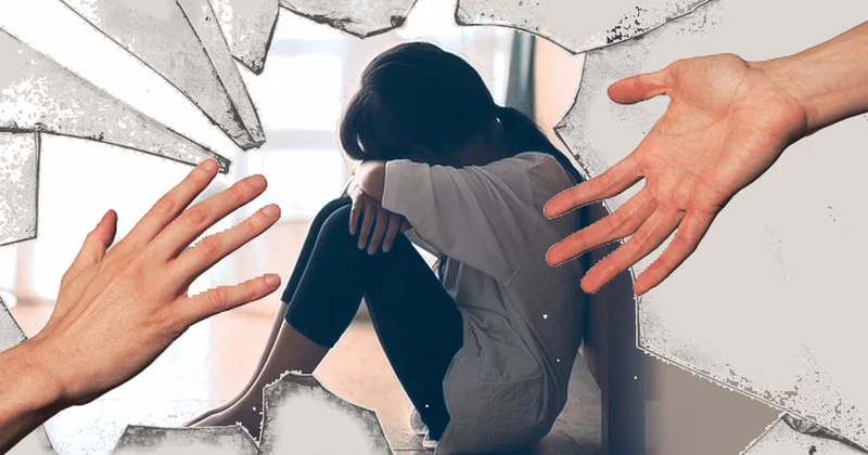 Алматыда көпқабатты үйдің терезесінен құлаған әйел қаза тапты