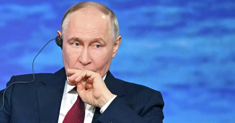 Ресейге қысым әлі де жалғасып жатыр Путин