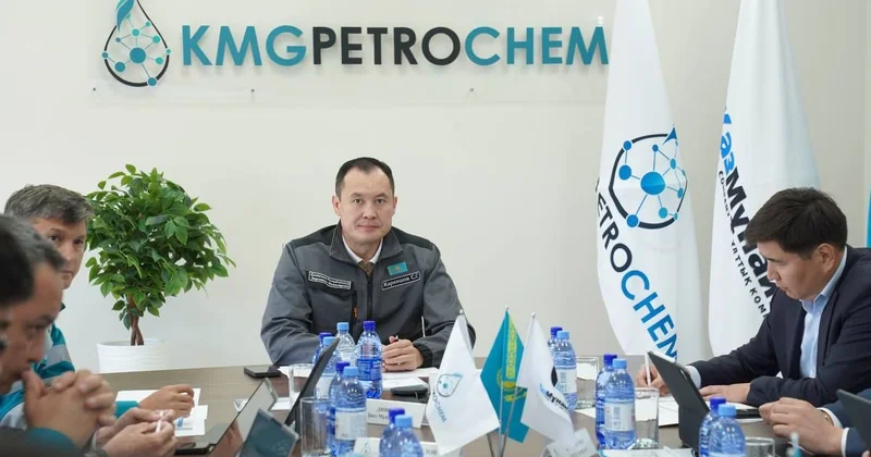 Теңіздегі газ бөлу кешенінің құрылысы қарқын алуда