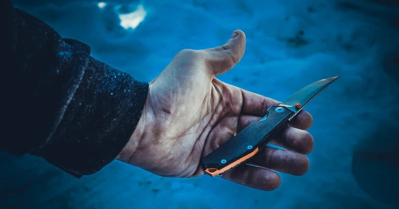 Мужчина зарезал жену и дочь из за алиментов в Узбекистане