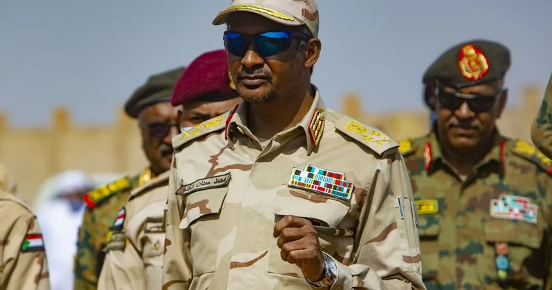 От торговли верблюдами к захвату половины Судана. Кто такой Мухаммад Хамдан Дагло, лидер СБР?