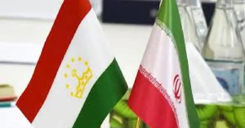 Иран президенті Тәжікстанмен ортақ валюта енгізуді ұсынды