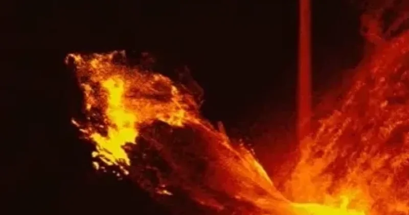 Күн бетінде екі қуатты жарылыс болды: Жерде дауыл орнауы мүмкін бе?