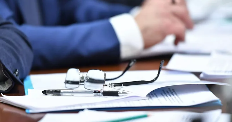 Ұлым екені рас : мәжілісмен желіде тараған қауесетке жауап берді