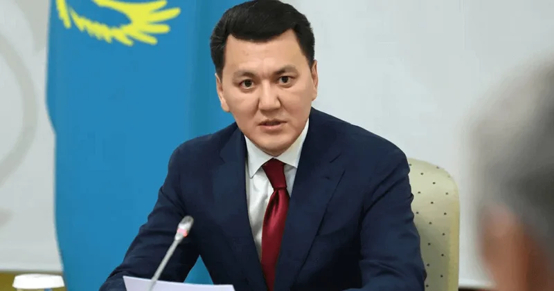 Президент бекіткен құжат ішкі саясат саласындағы жұмысты жүйелеп, үйлестіруді көздейді Ерлан Қарин