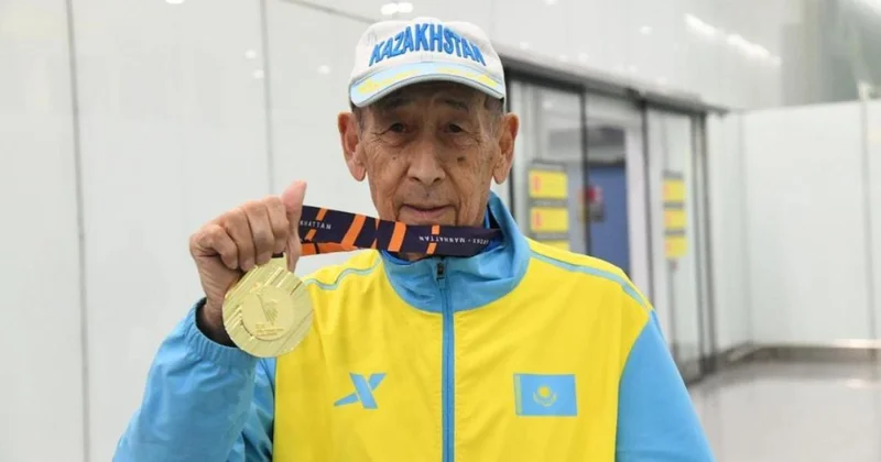 80 жастағы қазақстандық зейнеткер Нью Йорк марафонында жеңімпаз атанып, алтынмен оралды