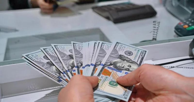 Провокацией назвали слухи о приостановке продажи долларов в Казахстане