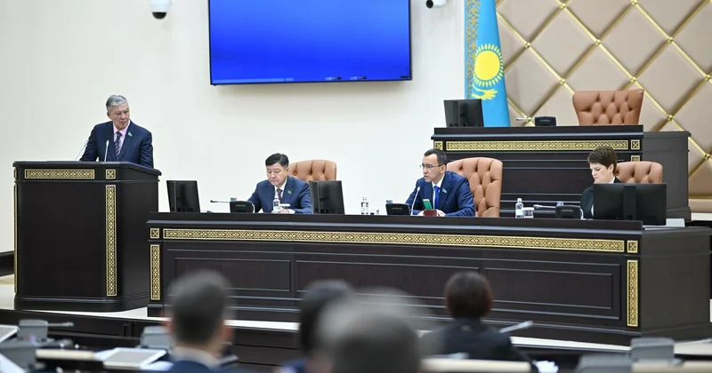 Государству контроль над ураном, ЛГБТ отсрочку