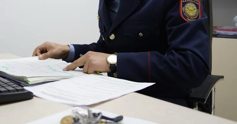 КНБ задержал полицейского на юге Казахстана