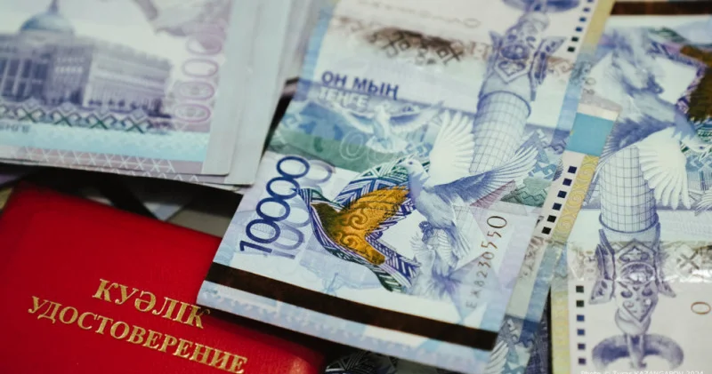 Алматыда сот орындаушысы 370 миллион теңге және Range Rover көлігін заңсыз иемденген