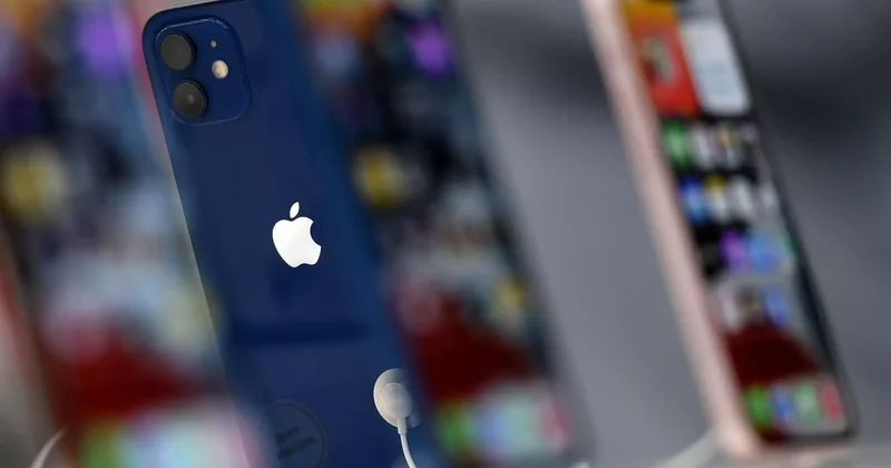 Ақтөбеде iPhone ұтып алған ер адам 1,5 млн теңгесінен айырылды