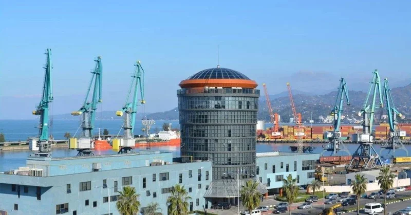 Грузияда Батуми мұнай терминалын басқаратын үш қазақстандық ұсталды