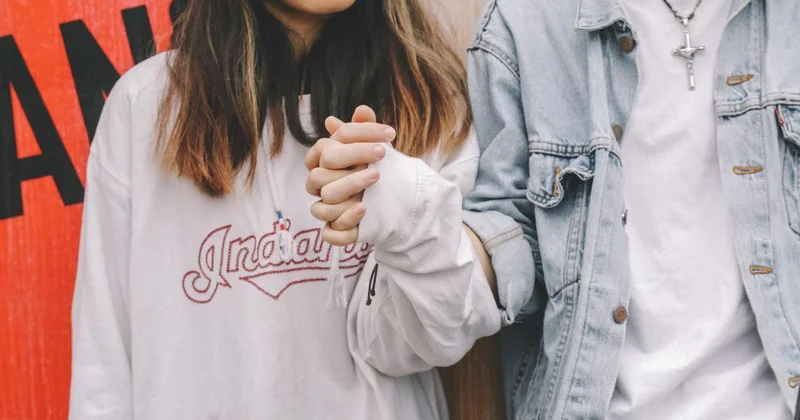 Три девушки хотели помочь будущему мужу и лишились денег в Алматы