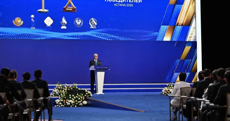 Учредить новую специальную награду для предпринимателей решил Токаев