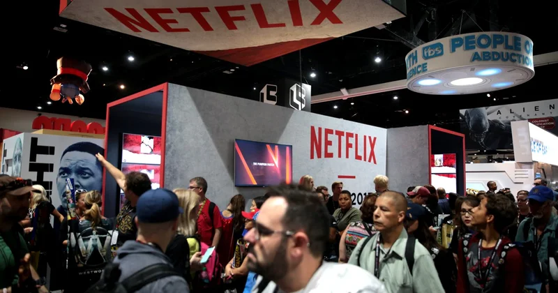 Громкий захват в Голливуде: зачем Netflix собирается выкупить Warner Bros.