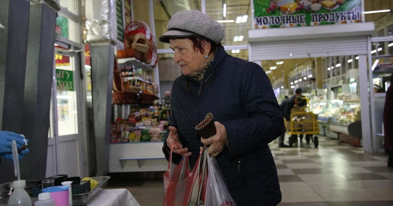 Министр и акимы проверили более 600 объектов торговли в рамках мониторинга цен