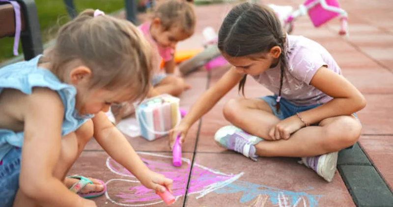 Балалар сауықтыру лагерьлерін лицензиялау және қосымша білім беруді реттеу туралы жаңа заң қабылданды