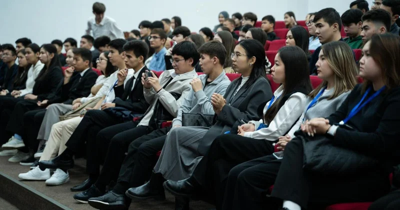 Алматыда қанша шетелдік студент білім алып жүр?