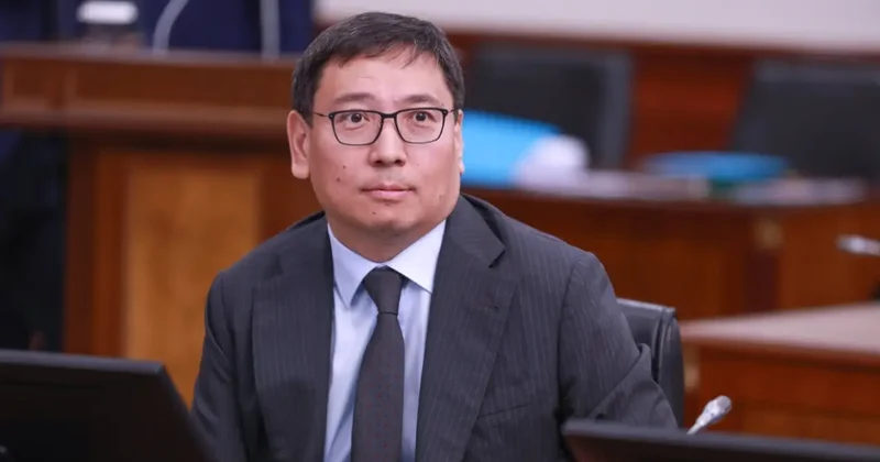 Досаев официально отчитался о миллиардных доходах семьи