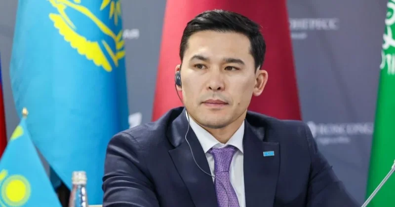 Министр туризма и спорта Ербол Мырзабосынов внесен в украинскую базу Миротворец