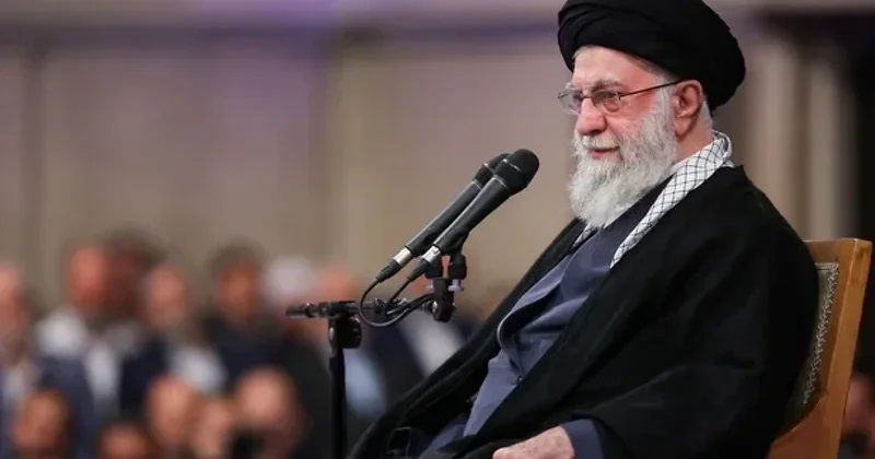БАҚ: Иранның рухани жетекшісі Мәскеуге қашуды жоспарлап отыр