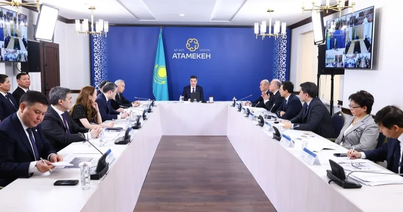 Жаңа Конституция жобасы кәсіпкерлік пен мемлекет арасындағы сенімді нығайтады Олжас Бектенов