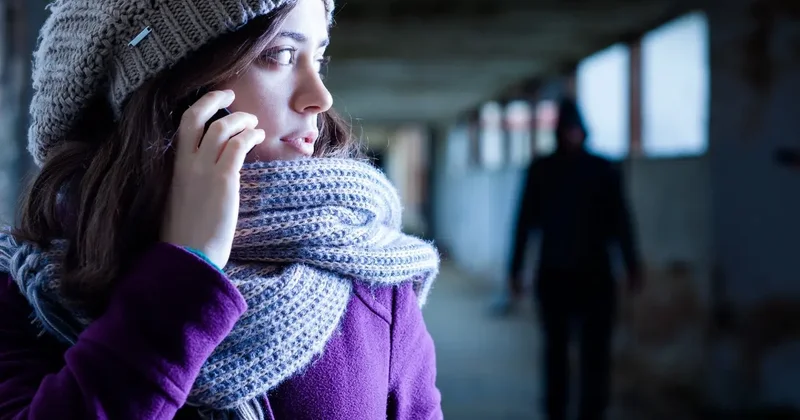 "Звонил 300 раз с разных номеров". Жительница Мангистау обвинила знакомого в преследовании