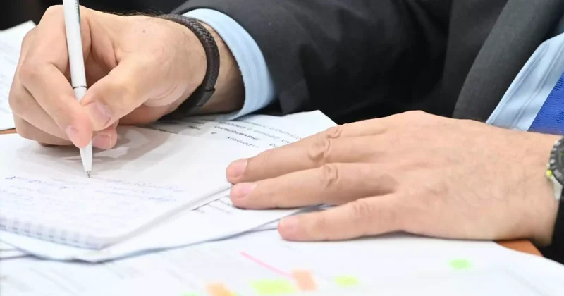 Салық реформасы: өзін өзі жұмыспен қамтыған 187 мыңнан астам адам көлеңкеден шықты