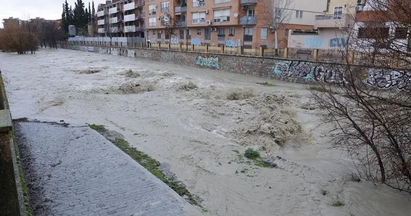 Испания мен Португалияда нөсер жауыннан төтенше жағдай жарияланды