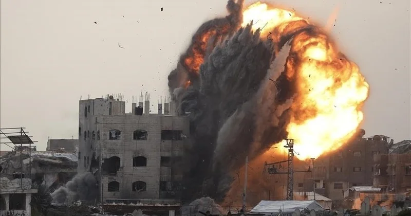 Бітімге қарамастан, Израиль армиясы Газа секторында ғимаратты бұзды