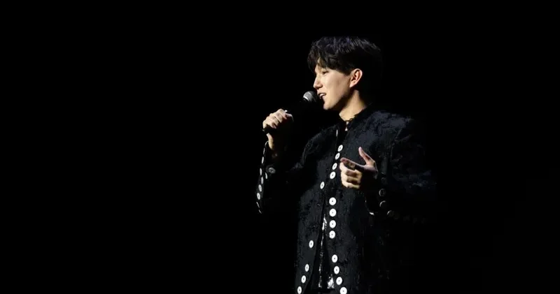 Димаш Құдайберген өзінің продюсерлік жобасының тұсаукесерін көрермендермен бірге өткізді