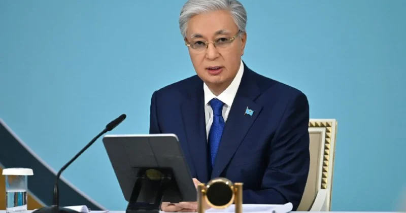 Токаев принял руководство Генштаба и Минобороны