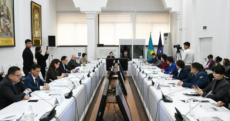 ҚазҰУ да Парламент депутаттарының қатысуымен академиялық тыңдаулар өтті