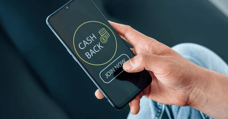 Барлық сатылым үшін кешбэк: Қай банктер жомарттық танытады?