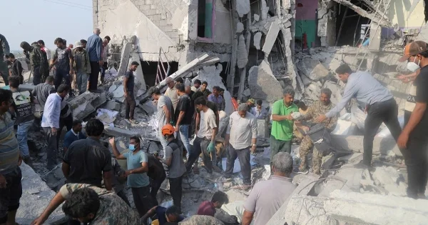 АҚШ Ирандағы мектепке соққы жасағанын мойындады