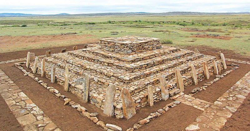 В Долине курганов Сарыарки