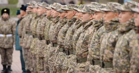 Законодательные поправки в сфере военной службы одобрил сенат