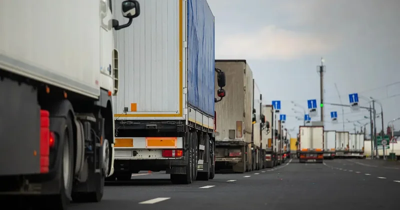 Туркмено иранская граница работает в штатном режиме: через неё идут грузы в Казахстан