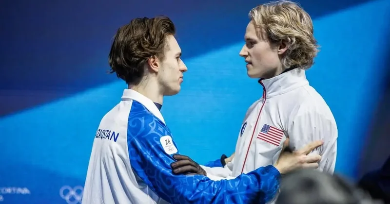 Фигурист Малинин получил премию "За честную игру" по итогам Олимпиады за объятие с Шайдоровым